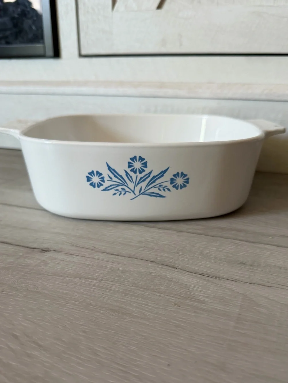 A2B blue cornflower casserole dish 2quart